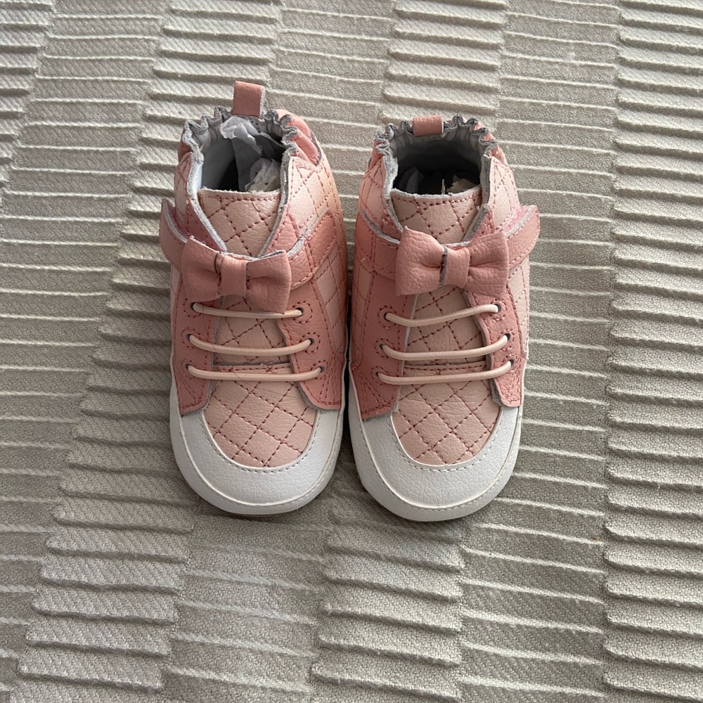 Robeez sneakers